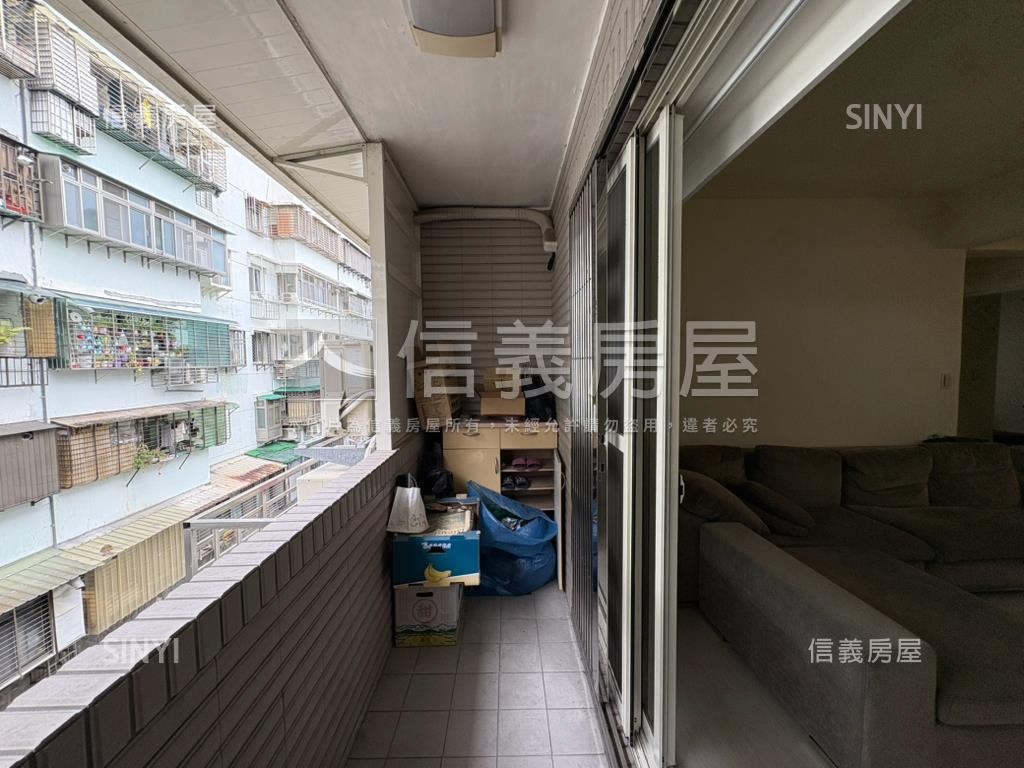 專任低總美裝邊間三房美寓房屋室內格局與周邊環境