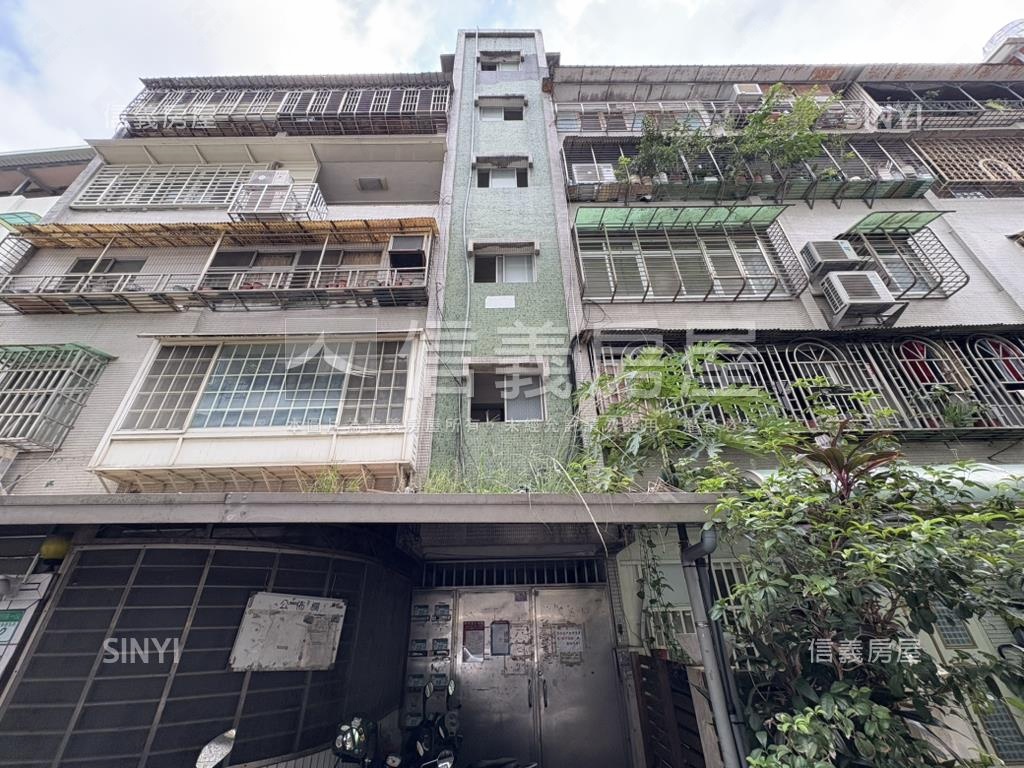 專任低總美裝邊間三房美寓房屋室內格局與周邊環境