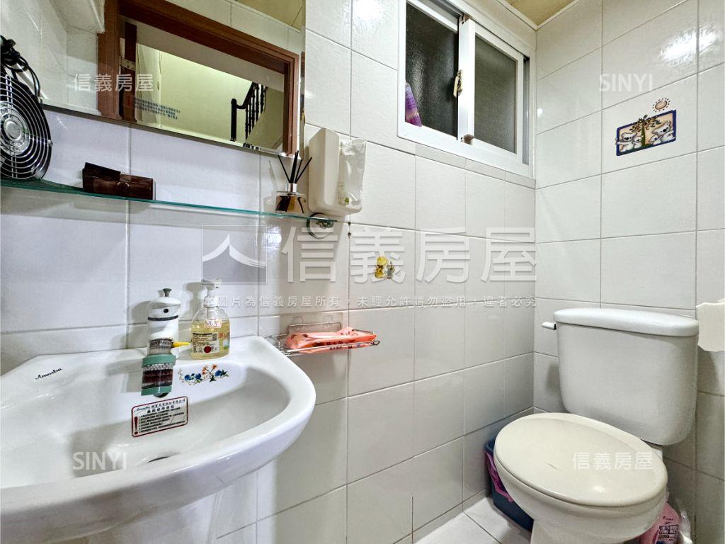 ｜首推專案｜正街質感車墅房屋室內格局與周邊環境