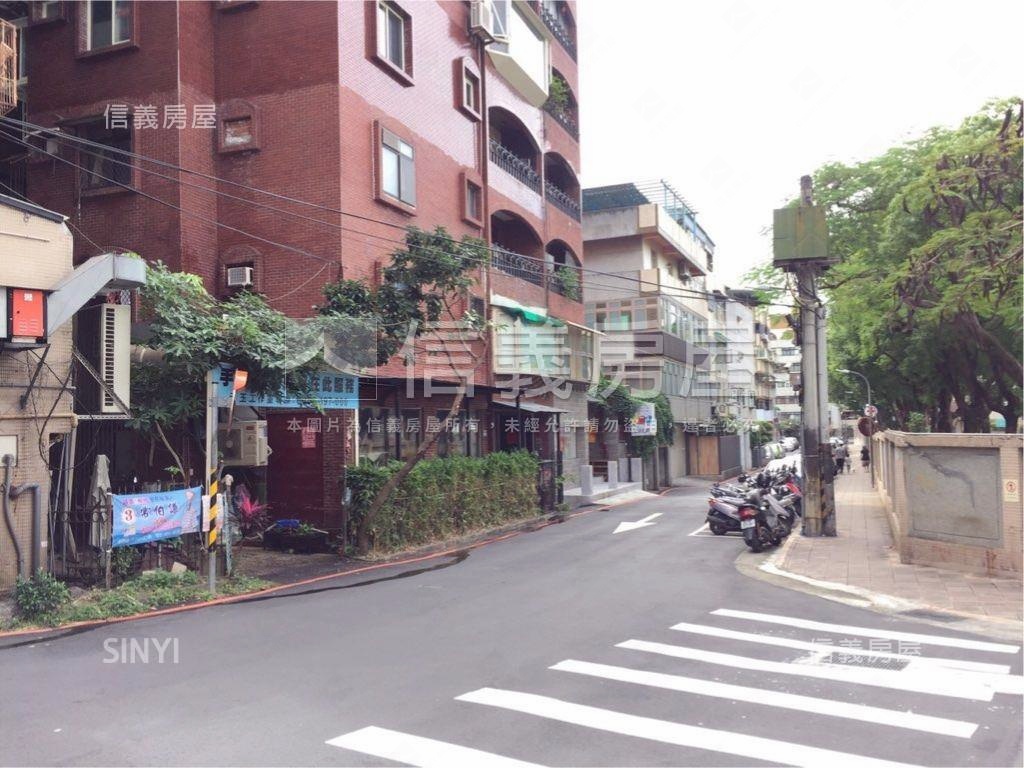 天玉街補教業店面房屋室內格局與周邊環境