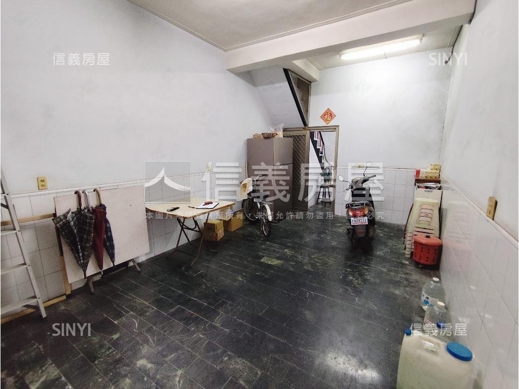 火車站低總價三樓透天房屋室內格局與周邊環境