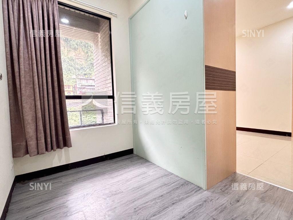 ⭐稀有～捷運站電梯大三房房屋室內格局與周邊環境