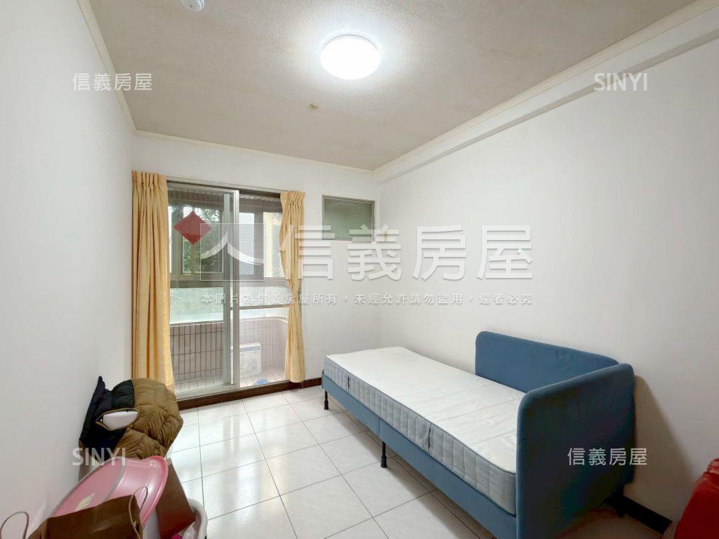 登峰天廈綠意三房房屋室內格局與周邊環境