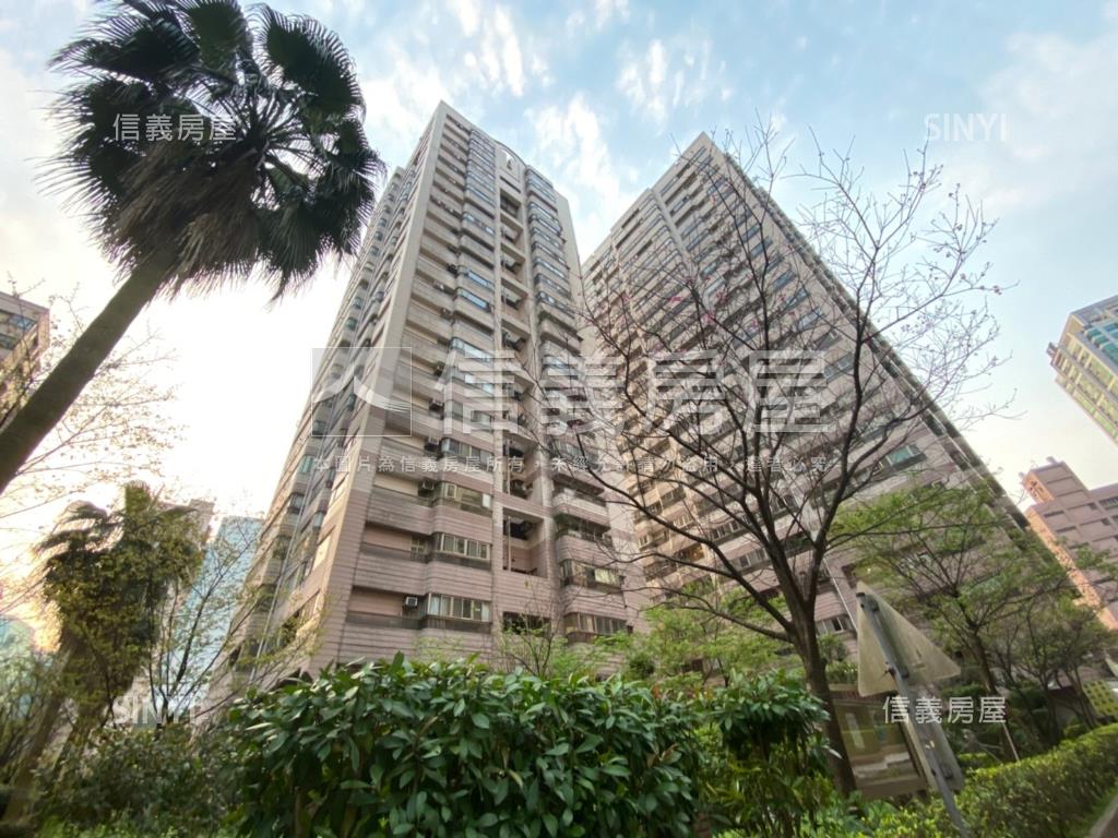 登峰天廈綠意三房房屋室內格局與周邊環境
