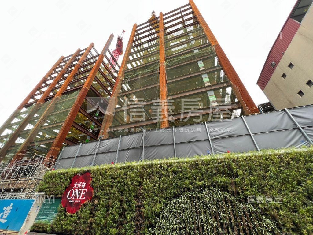 大坪林ＯＮＥ高樓兩房房屋室內格局與周邊環境