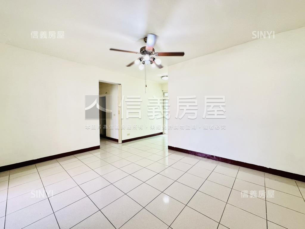 近中興大學康橋採光大三房房屋室內格局與周邊環境
