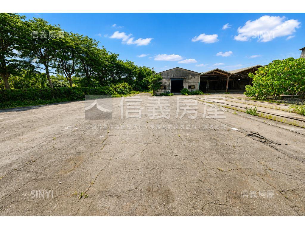 五股中興路１７０２坪土地房屋室內格局與周邊環境