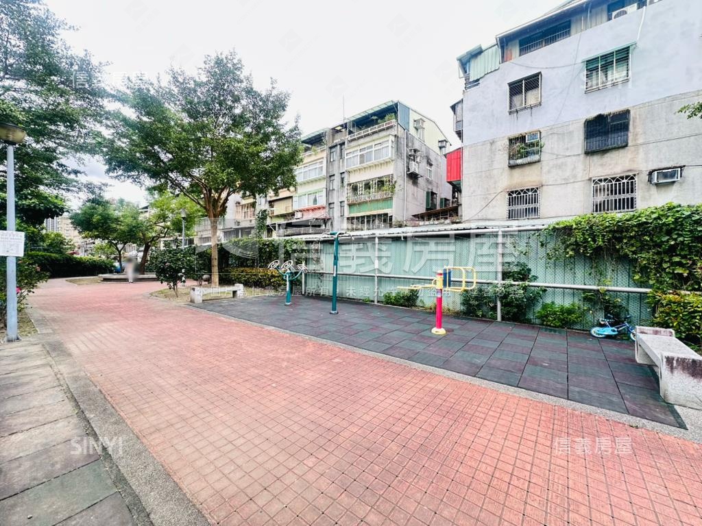 財源廣進三角窗｜黃鑫店面房屋室內格局與周邊環境