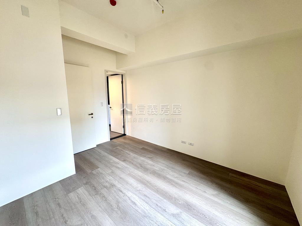 新☀️惠宇國圖館三房平車房屋室內格局與周邊環境