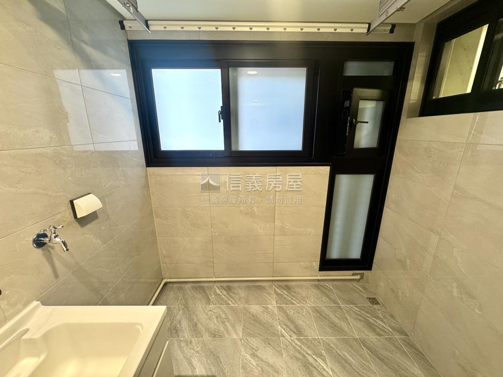 新☀️惠宇國圖館三房平車房屋室內格局與周邊環境