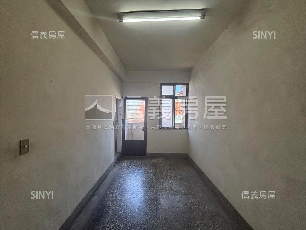 新案！近崇倫國中透天房屋室內格局與周邊環境