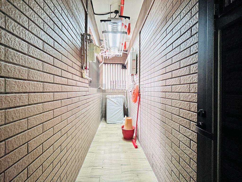 鉅慶登峰高樓景觀宅雙車位房屋室內格局與周邊環境