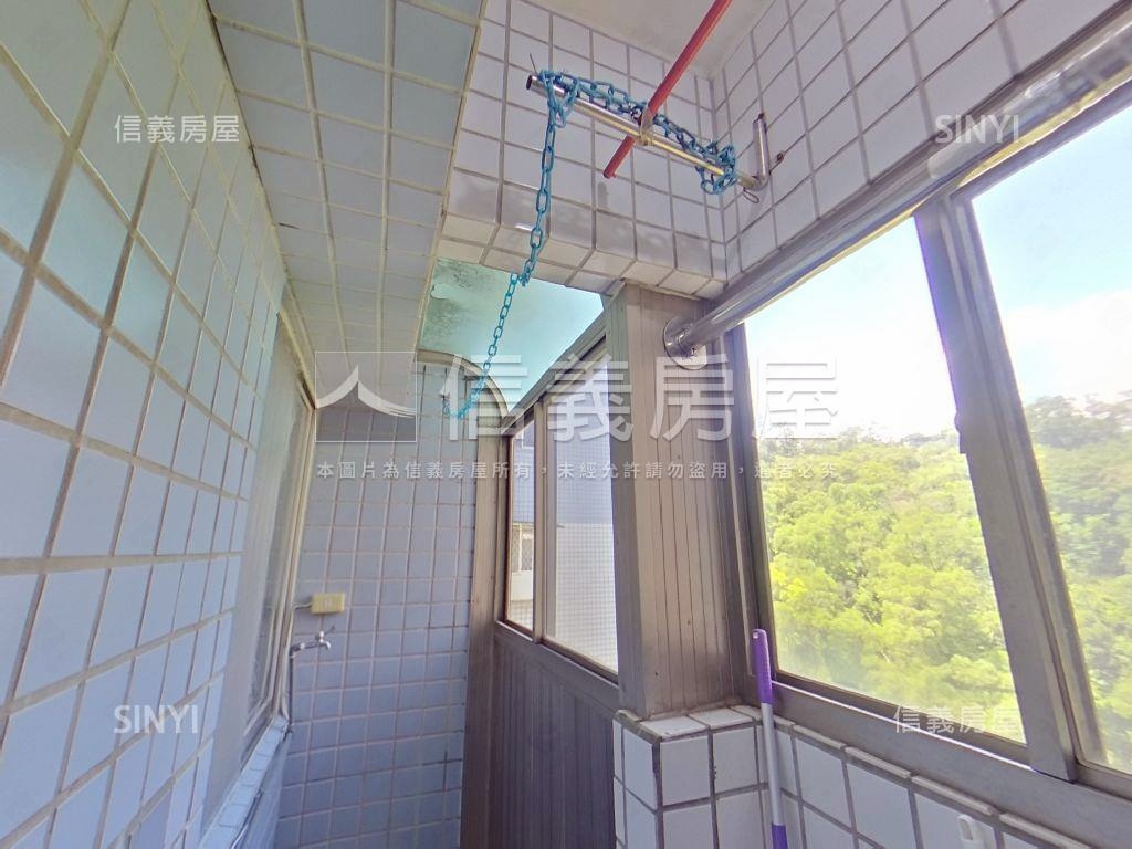 綠野香坡高樓美廈房屋室內格局與周邊環境