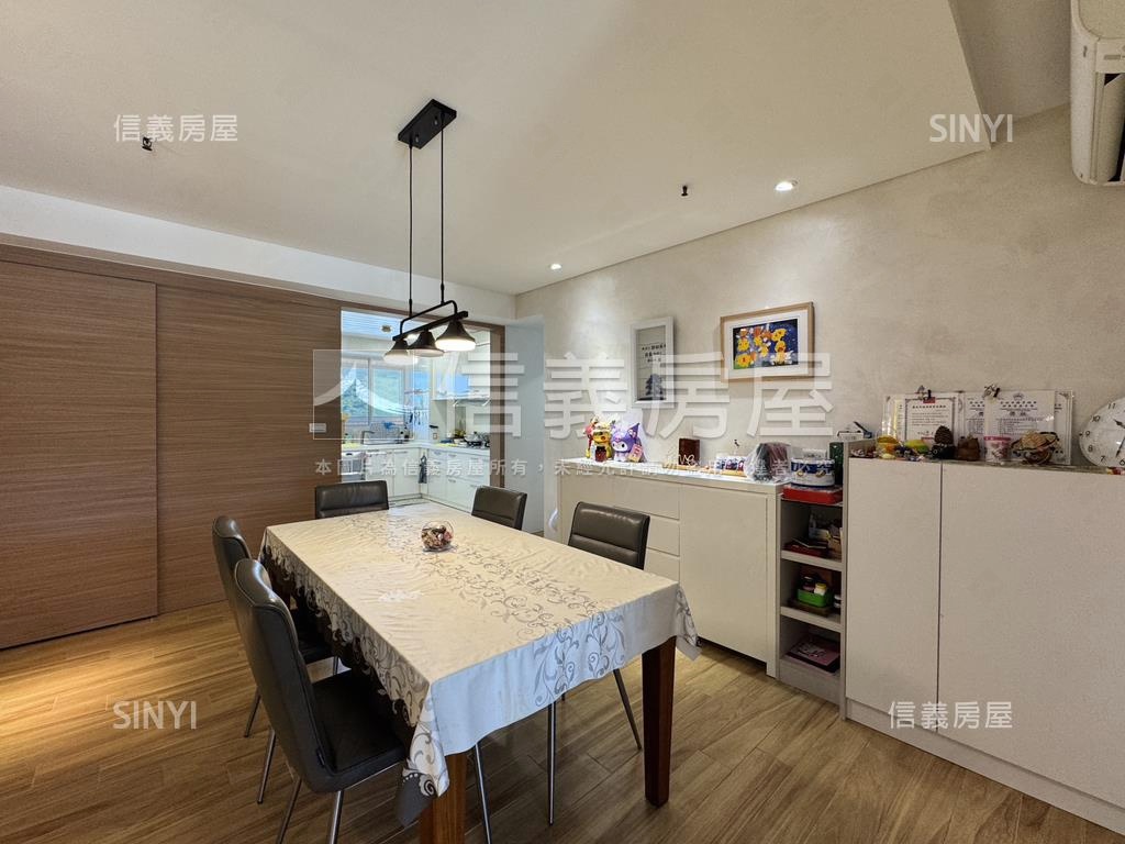 香榭花都別緻雅典樓中樓房屋室內格局與周邊環境