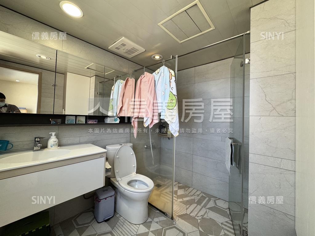 香榭花都別緻雅典樓中樓房屋室內格局與周邊環境