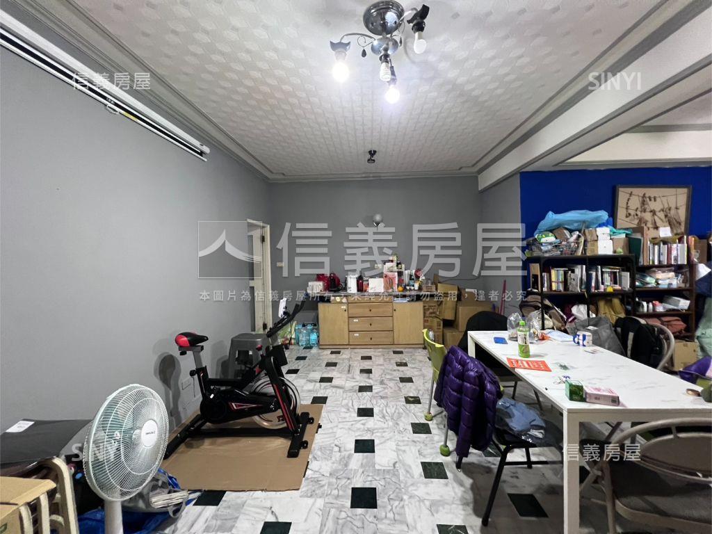 ⭐北投奇岩捷運一樓好停車房屋室內格局與周邊環境