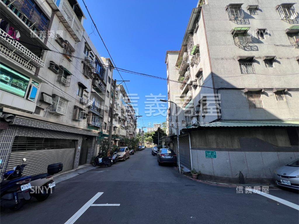 ⭐北投奇岩捷運一樓好停車房屋室內格局與周邊環境