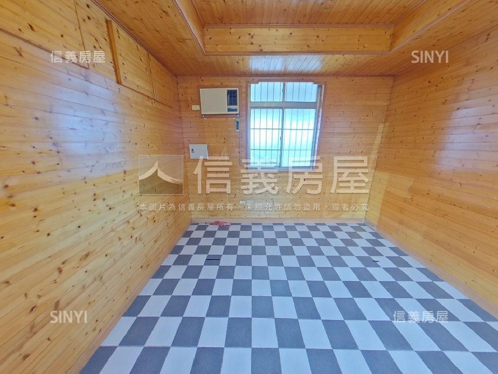近交流道三面採光大空間房屋室內格局與周邊環境