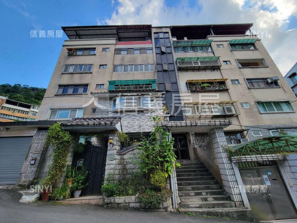 近交流道三面採光大空間房屋室內格局與周邊環境