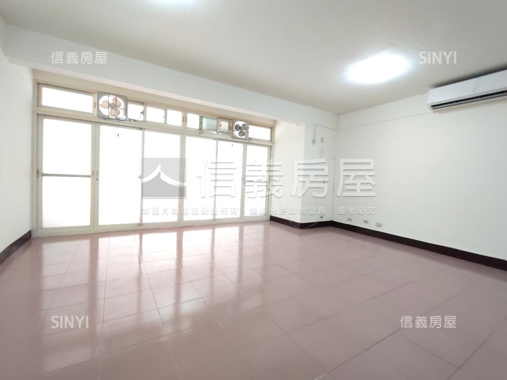 稀有＊龍江地段面寬店住辦房屋室內格局與周邊環境