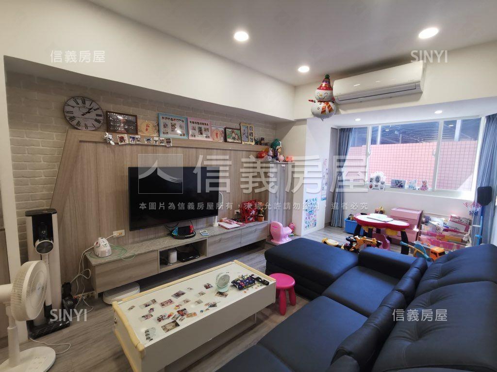 富綠旺裝潢美三房房屋室內格局與周邊環境