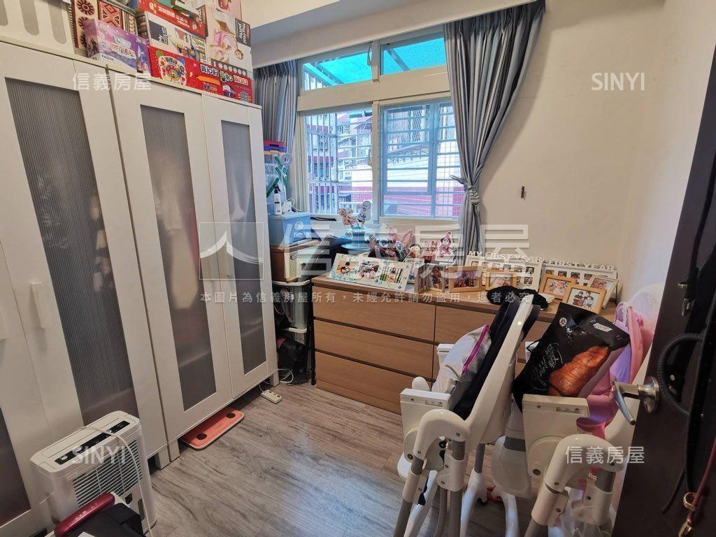 富綠旺裝潢美三房房屋室內格局與周邊環境