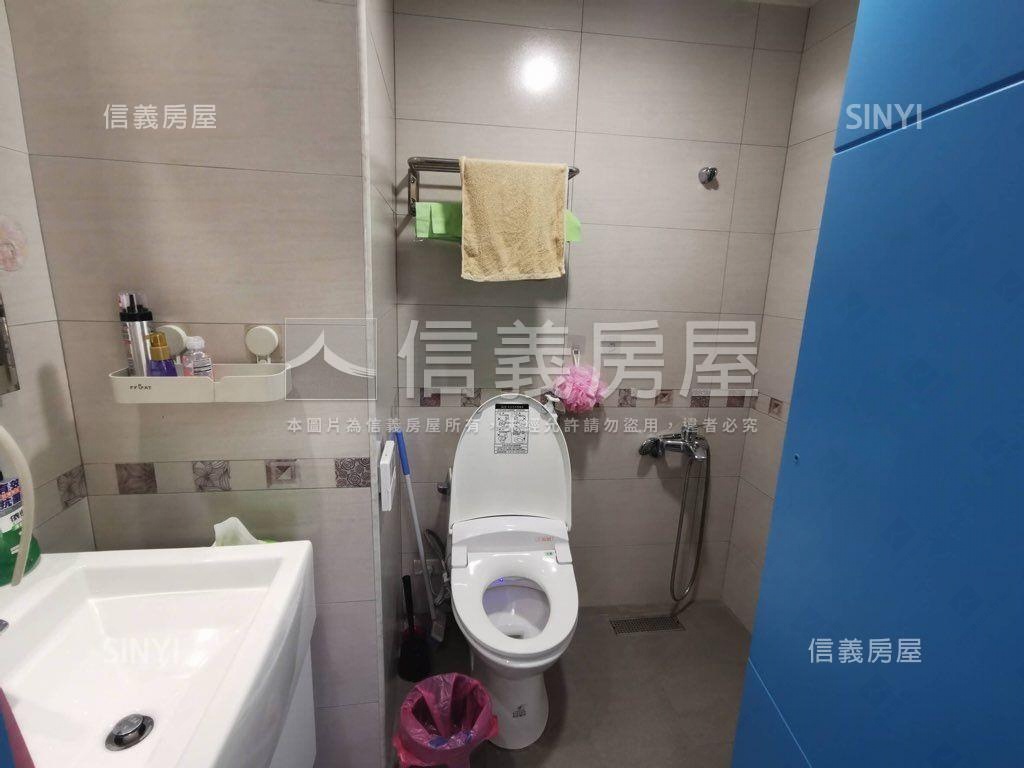 富綠旺裝潢美三房房屋室內格局與周邊環境