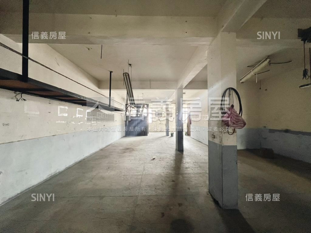 三俊街有貨梯優質廠房房屋室內格局與周邊環境
