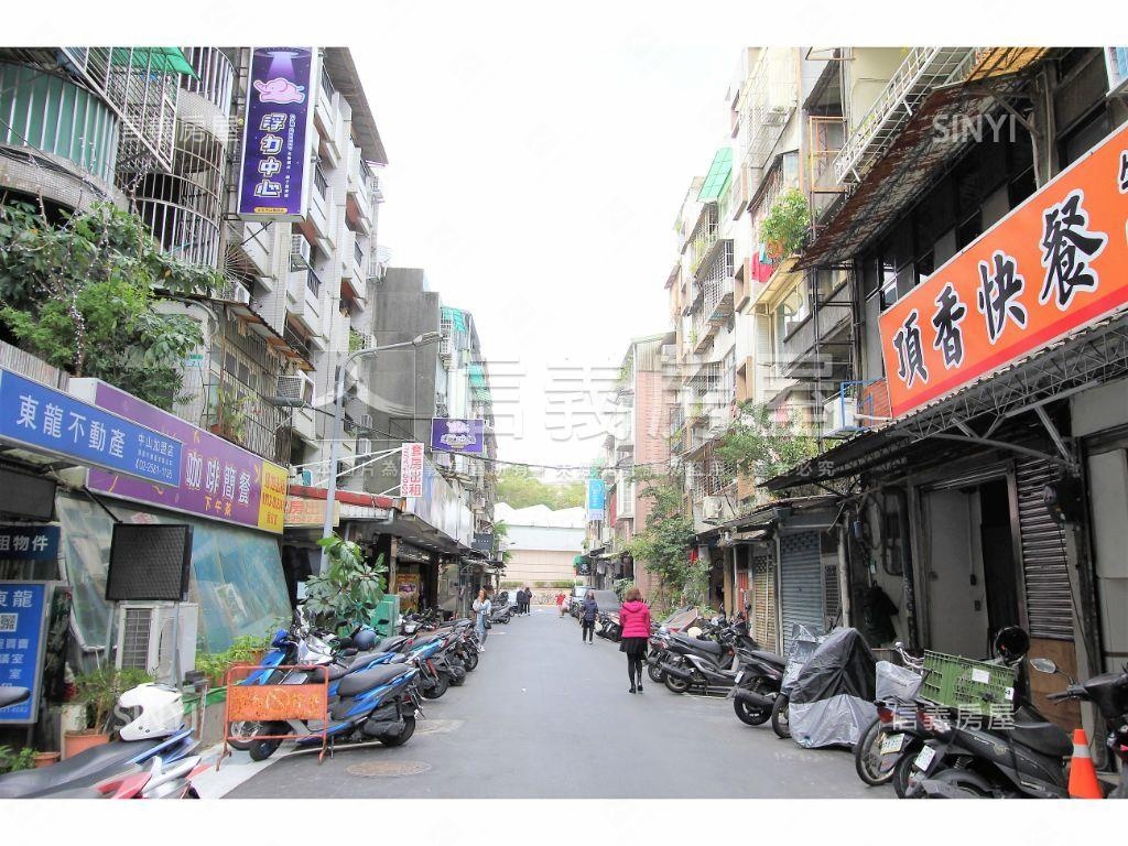 天祥路黃金店面房屋室內格局與周邊環境
