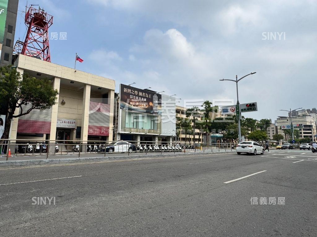 五福二路前路後巷面寬金透房屋室內格局與周邊環境