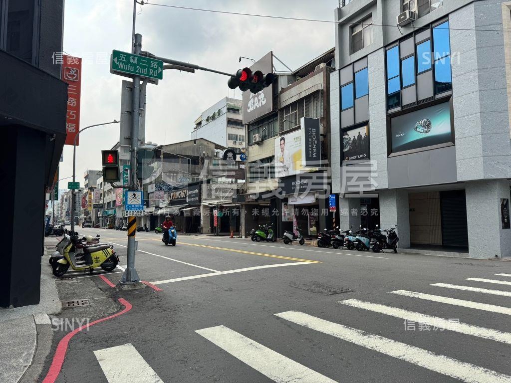 五福二路前路後巷面寬金透房屋室內格局與周邊環境