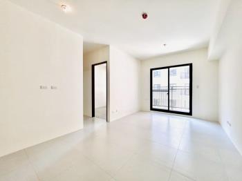 誠售全新三房平車附充電樁