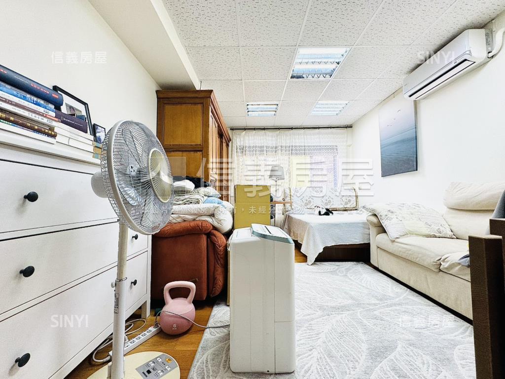 鑑築｜捷運寬敞三房名邸房屋室內格局與周邊環境