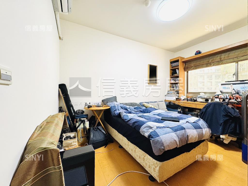 鑑築｜捷運寬敞三房名邸房屋室內格局與周邊環境