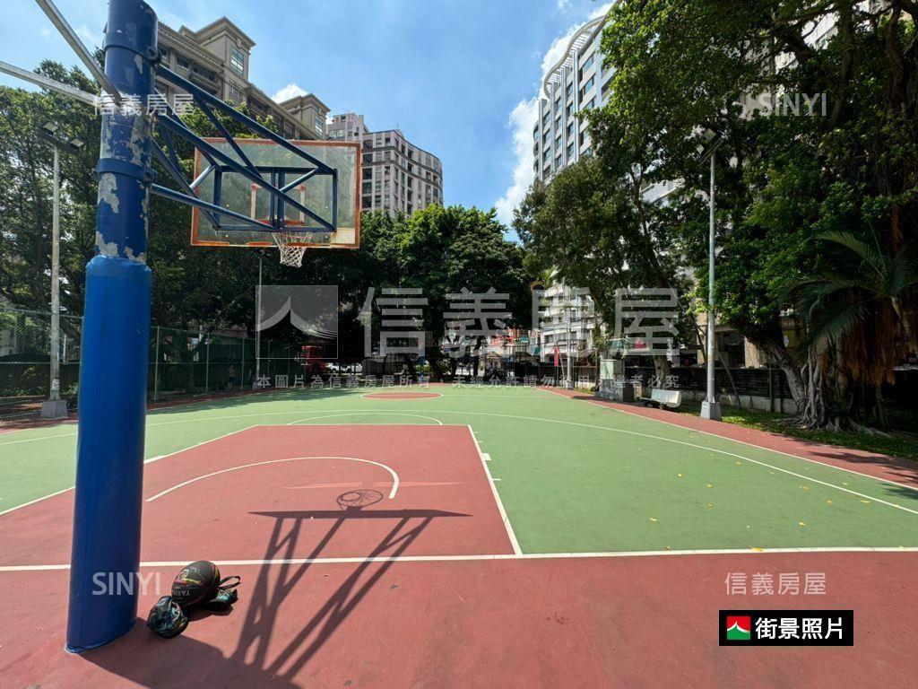 鑑築｜捷運寬敞三房名邸房屋室內格局與周邊環境