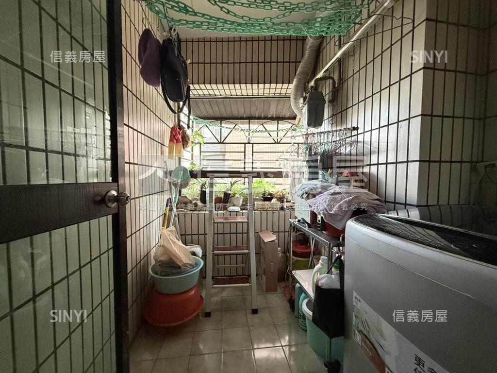 台北鄉廈森林景觀四房房屋室內格局與周邊環境