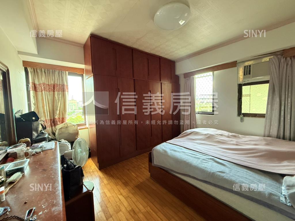 台北鄉廈森林景觀四房房屋室內格局與周邊環境