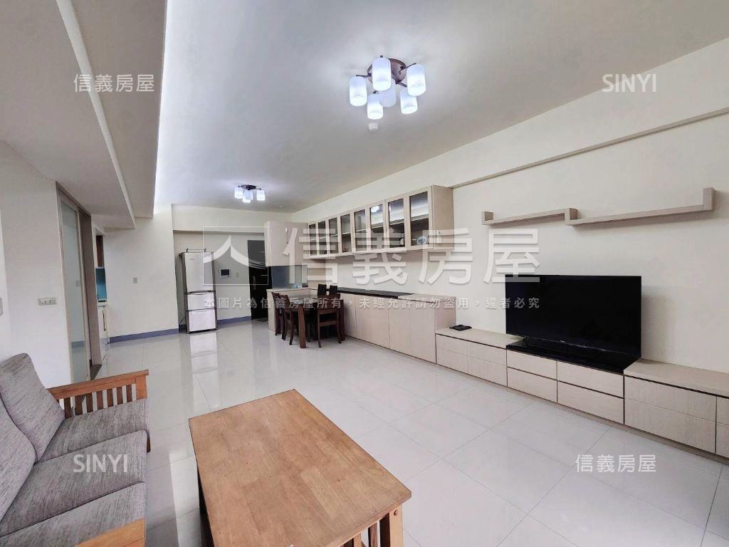 近中央大學★質感四房車位房屋室內格局與周邊環境