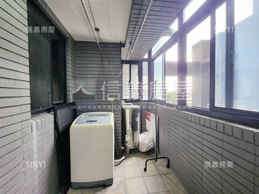 近中央大學★質感四房車位房屋室內格局與周邊環境