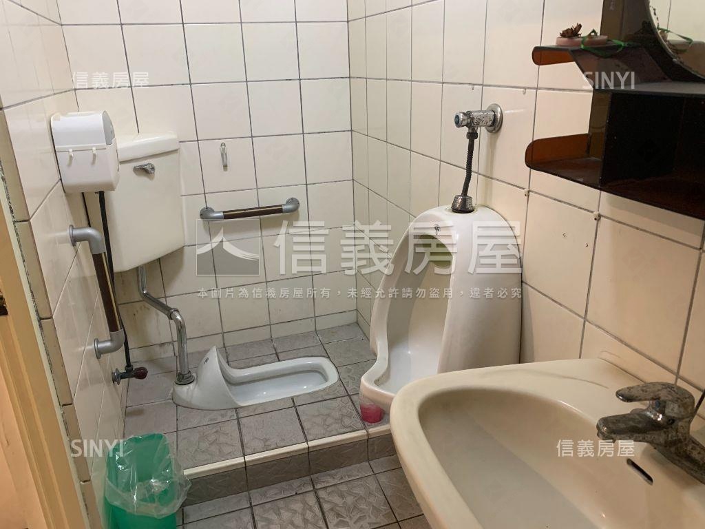 仁愛市心典雅面寬豪墅房屋室內格局與周邊環境