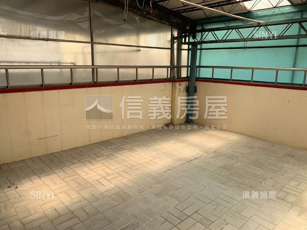 仁愛市心典雅面寬豪墅房屋室內格局與周邊環境