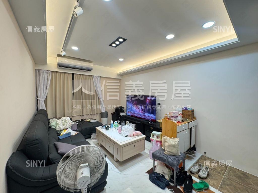 美寓黃金三樓房屋室內格局與周邊環境
