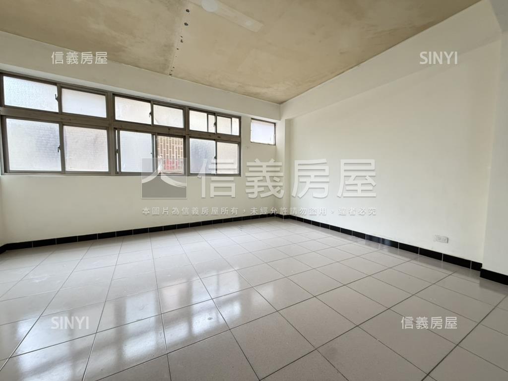 近捷運機能大空間美寓房屋室內格局與周邊環境