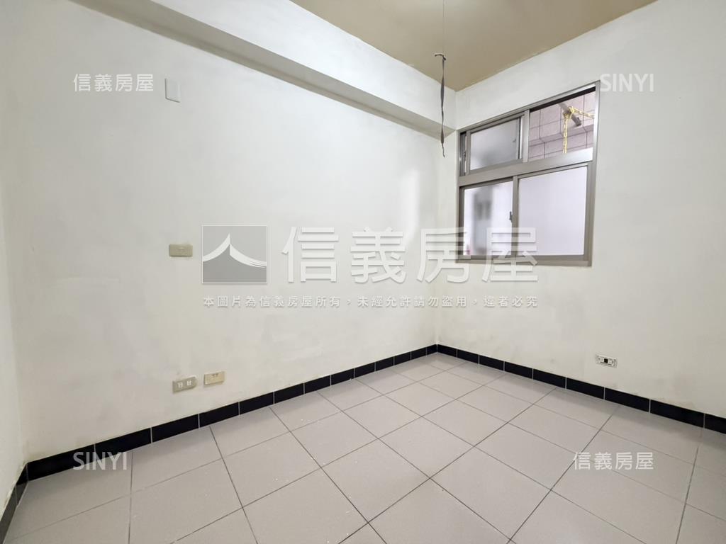 近捷運機能大空間美寓房屋室內格局與周邊環境