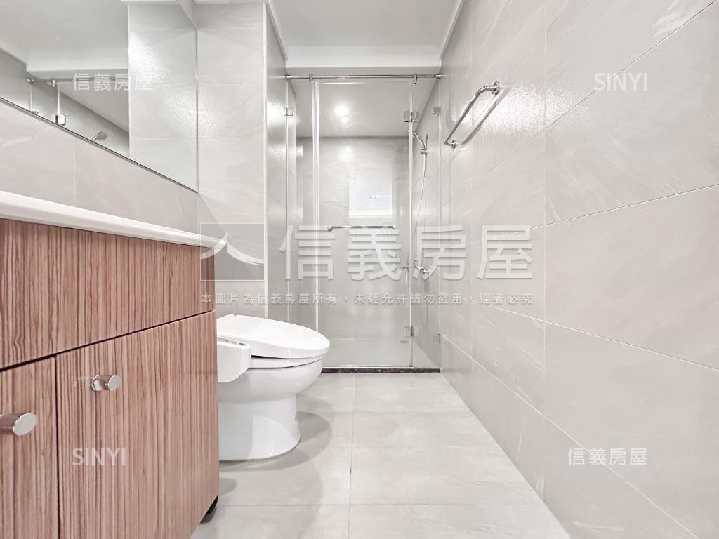 專任‧頂級精裝合康雲極房屋室內格局與周邊環境