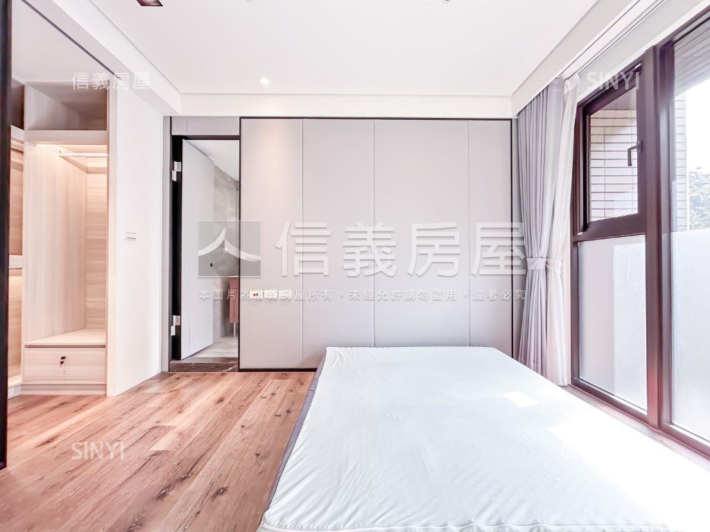 專任‧頂級精裝合康雲極房屋室內格局與周邊環境