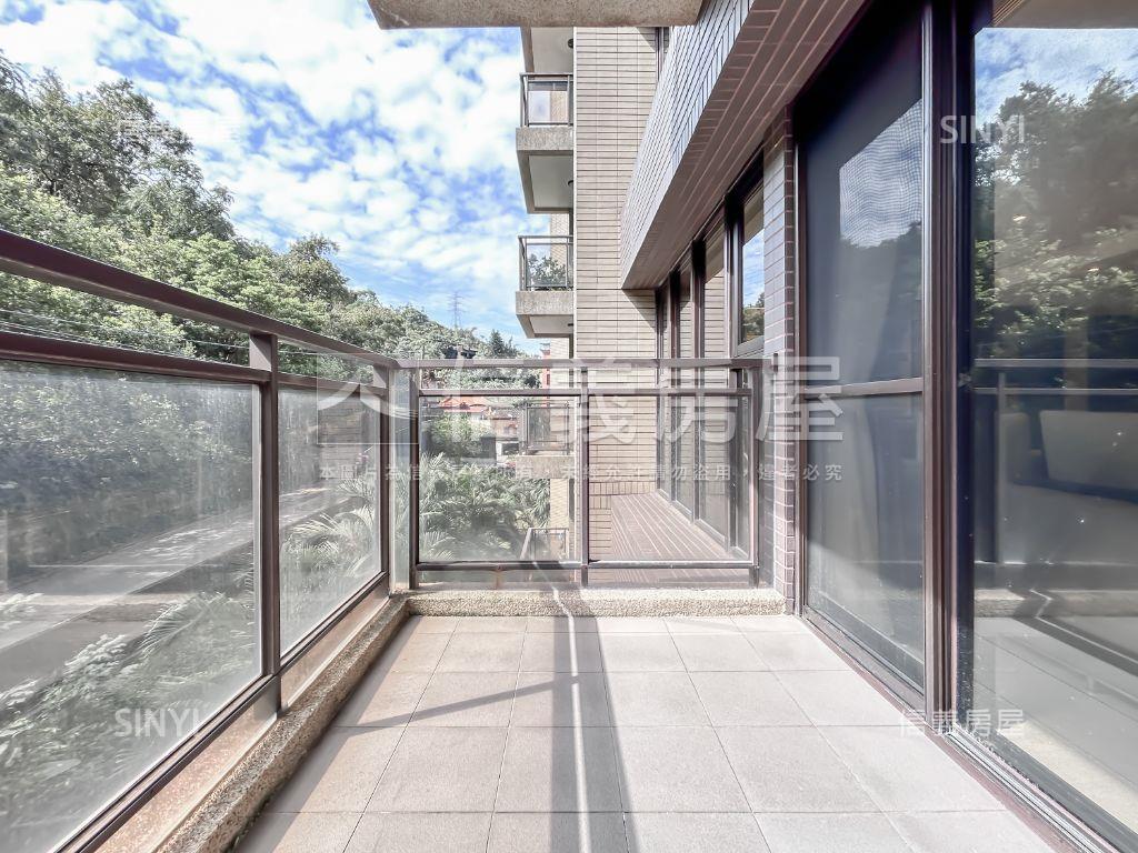 專任‧頂級精裝合康雲極房屋室內格局與周邊環境