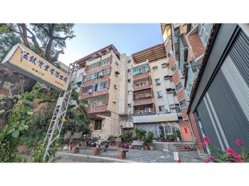 近捷運大面寬辦公店面