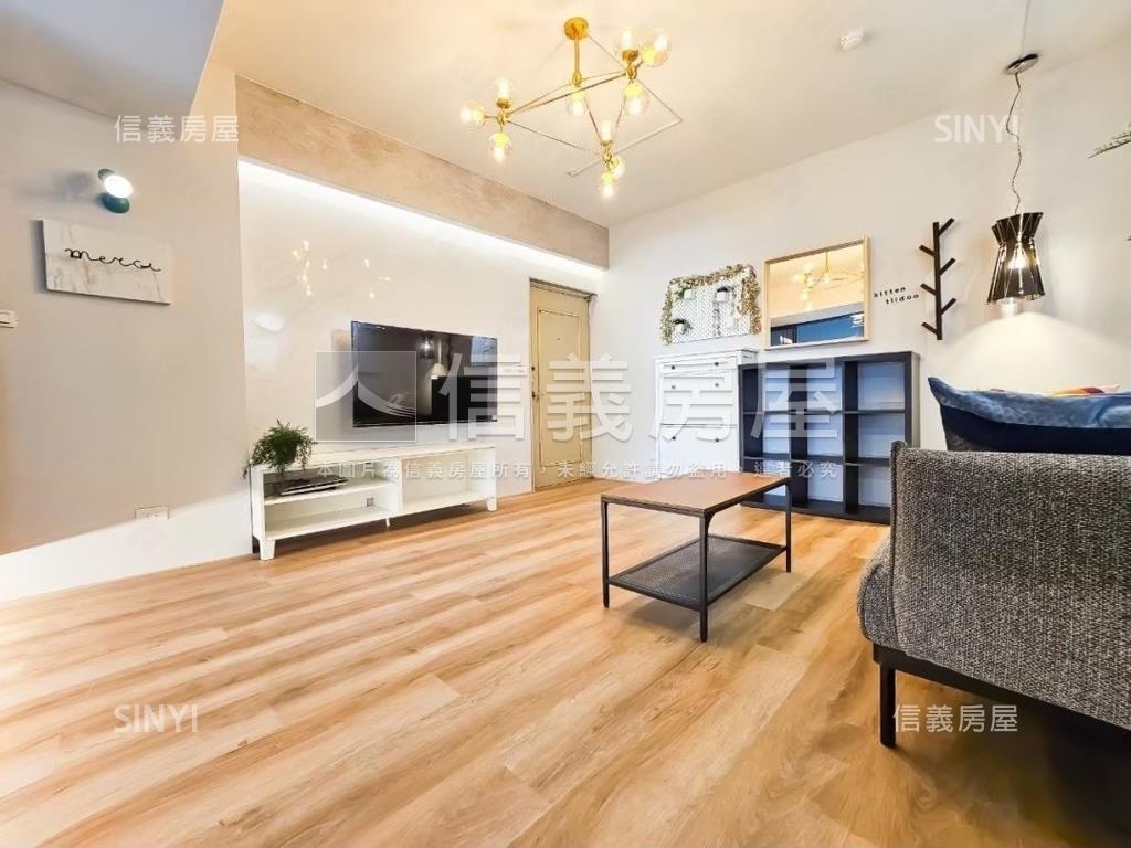 文心皇家捷運站美三房房屋室內格局與周邊環境