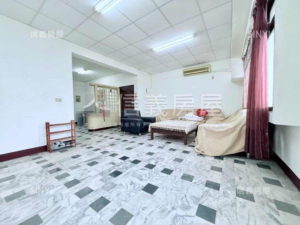 近水湳中醫校區三面採光讚房屋室內格局與周邊環境